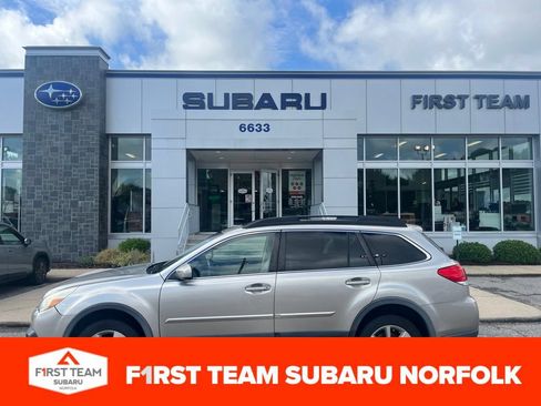 Used 2014 Subaru Outback 2.5i Limited AWD/4WD image 1