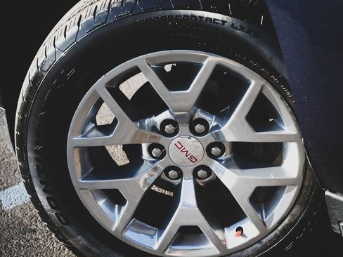 Used 2019 GMC Yukon XL SLT image 26