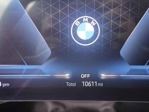 Used 2025 BMW X3 xDrive30i w/ Premium Package AWD/4WD image 11