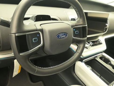 New 2026 Ford Expedition Max Platinum AWD/4WD image 16