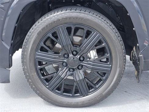 Used 2024 Toyota Sequoia Capstone image 10