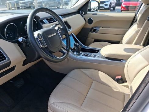 Used 2017 Land Rover Range Rover Sport SE AWD/4WD image 11