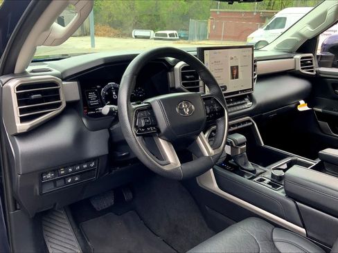 Used 2024 Toyota Tundra Limited image 18