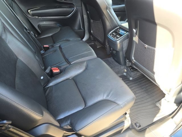 Used 2023 Volvo XC90 B6 Plus w/ Protection Package Premier AWD/4WD image 6