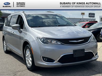 Used 2020 Chrysler Pacifica Touring-L