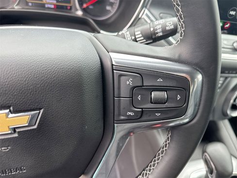 Used 2023 Chevrolet Blazer LT image 18