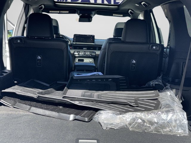 Certified 2026 Honda Pilot Black Edition image 26