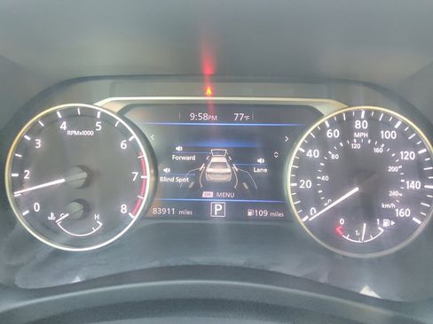 Used 2020 Nissan Sentra SR w/ Electronics Package FWD image 23