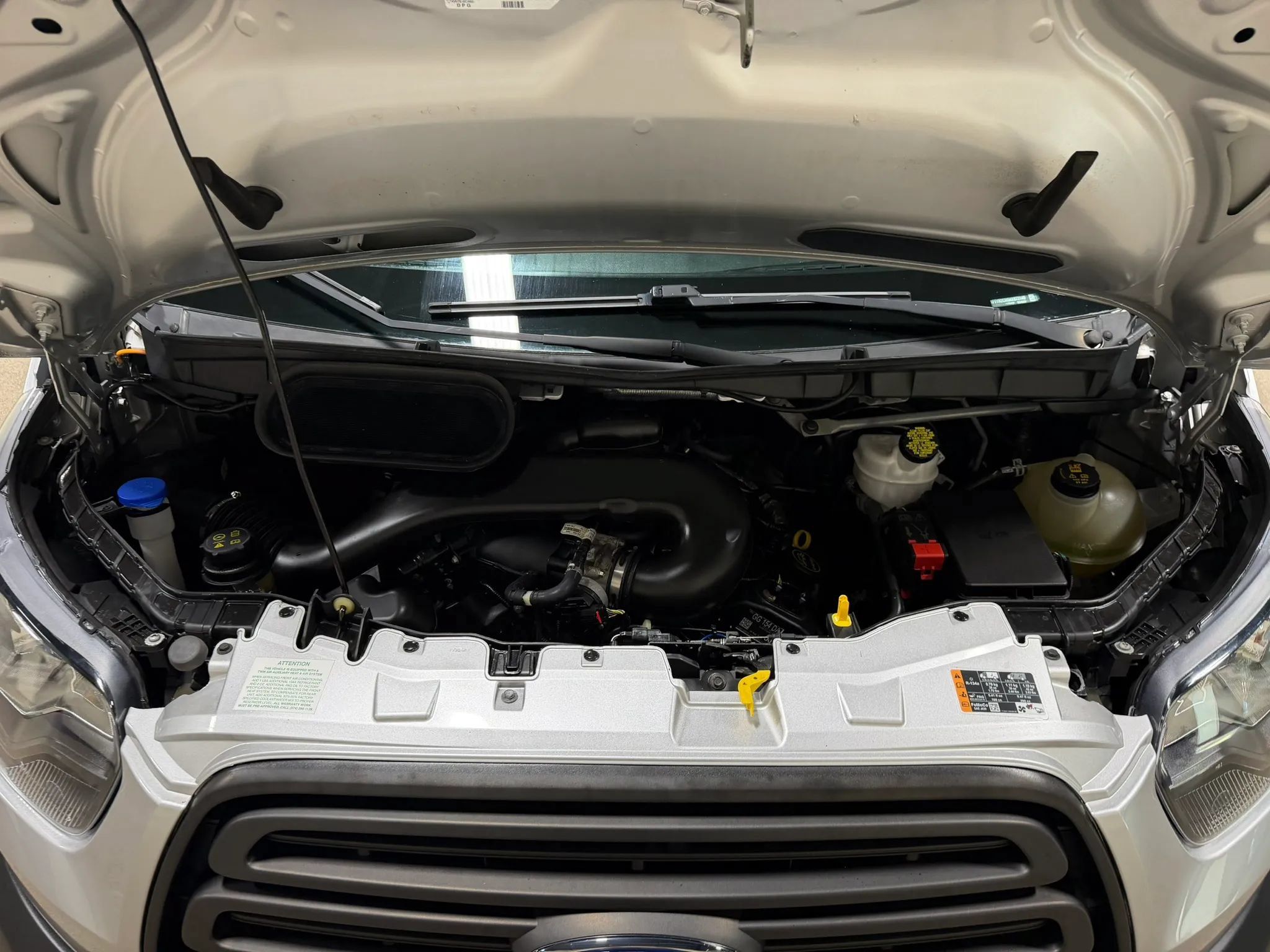 Used 2019 Ford Transit 250 148 Medium Roof RWD image 58