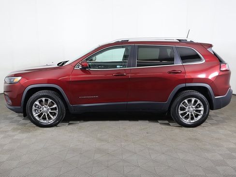Used 2019 Jeep Cherokee Latitude Plus w/ Cold Weather Group image 14