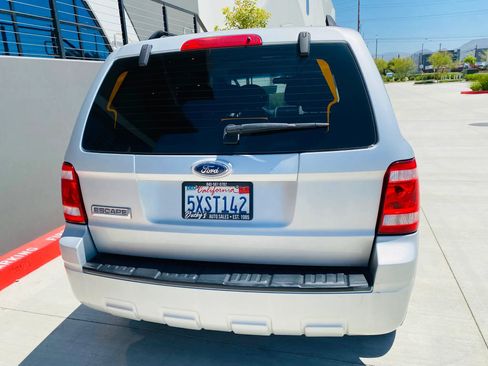 Used 2008 Ford Escape XLS FWD image 15