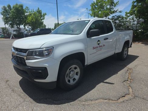 Used 2021 Chevrolet Colorado W/T w/ WT Convenience Package RWD image 1