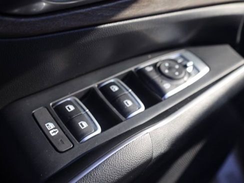 Certified 2023 Kia Sorento X-Line EX image 21