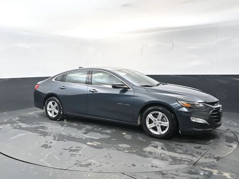 Used 2020 Chevrolet Malibu LS w/ Driver Confidence Package II image 7