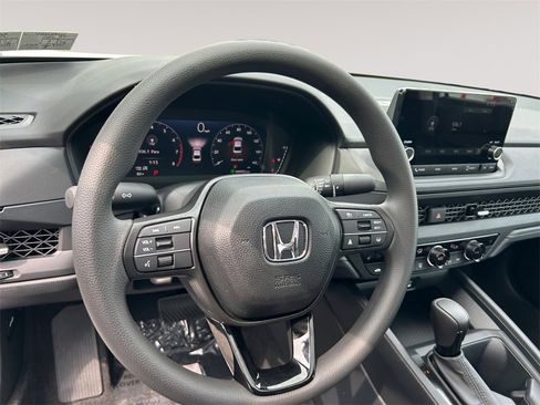 New 2025 Honda Accord SE image 12