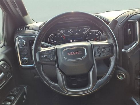 Used 2021 GMC Sierra 1500 AT4 w/ AT4 Preferred Package image 17