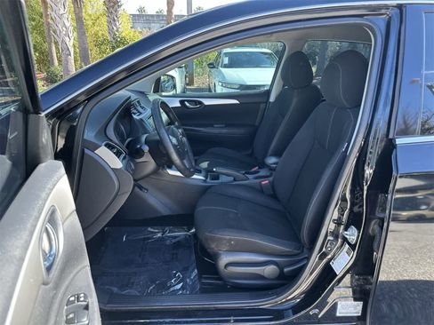 Used 2018 Nissan Sentra S image 2