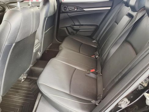 Used 2018 Honda Civic EX-L image 9
