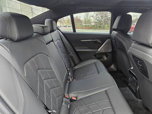 Used 2026 BMW 530i xDrive w/ Premium Package image 15