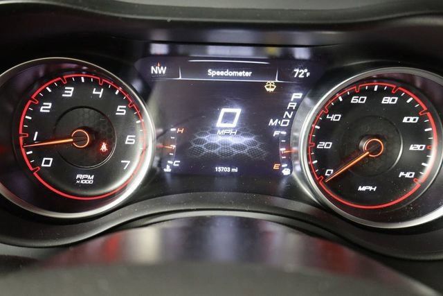 Used 2023 Dodge Charger SXT RWD image 17