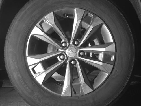 Used 2025 Chevrolet Equinox LT image 13