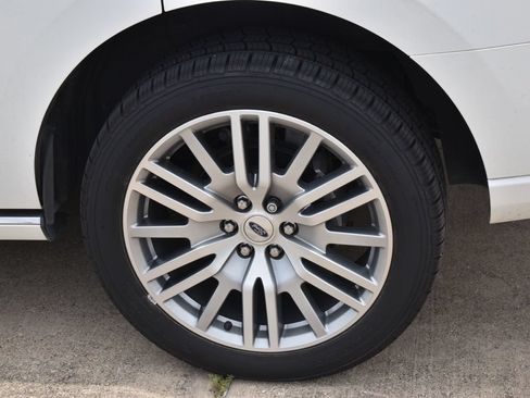 Certified 2023 Ford Expedition Platinum RWD image 13