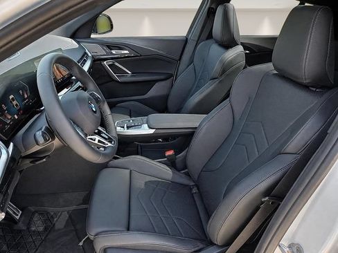 New 2026 BMW X2 xDrive28i w/ Technology Package AWD/4WD image 17