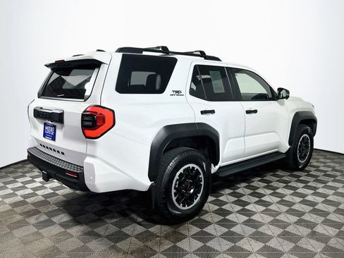 Certified 2025 Toyota 4Runner TRD Off-Road Premium AWD/4WD image 7