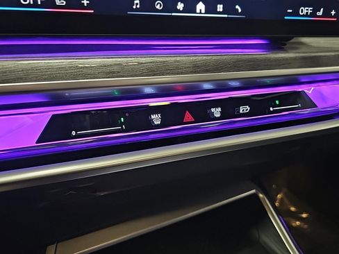 Used 2024 BMW 760i xDrive 760i xDrive image 20