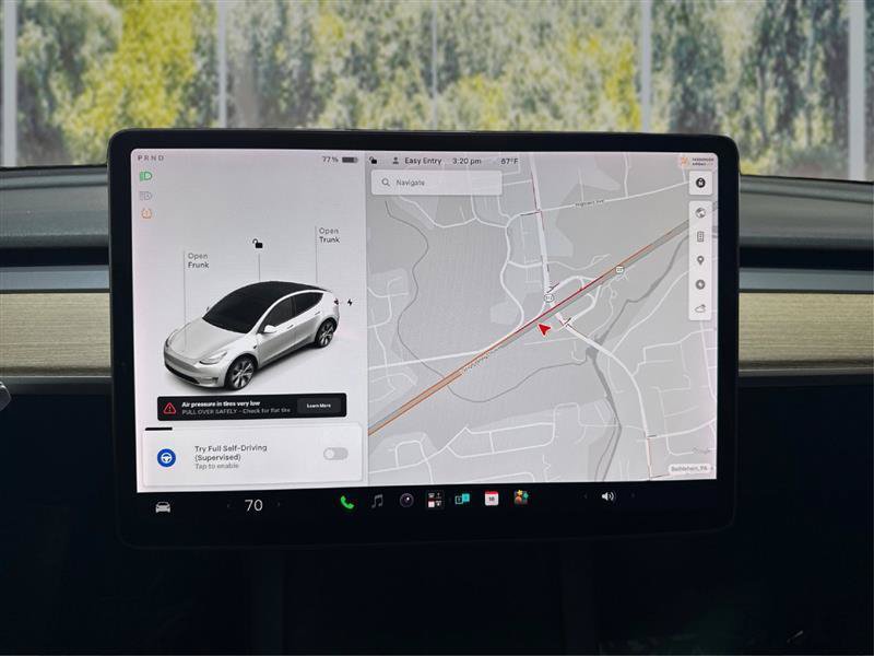 Used 2021 Tesla Model 3 Standard Range Plus RWD image 16
