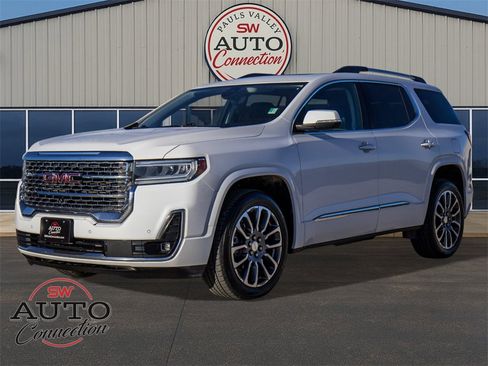 Used 2021 GMC Acadia Denali w/ Denali Technology Package image 3