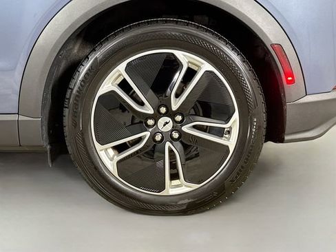 Used 2021 Ford Mustang Mach-E Select w/ Comfort/Appearance Package image 28