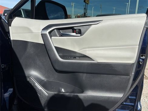 Used 2024 Toyota RAV4 XLE image 10
