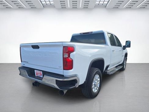 Used 2026 Chevrolet Silverado 2500 LT AWD/4WD image 4