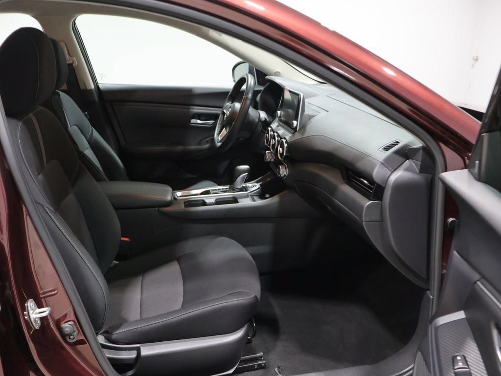 Used 2025 Nissan Sentra SV w/ All-Weather Package FWD image 21