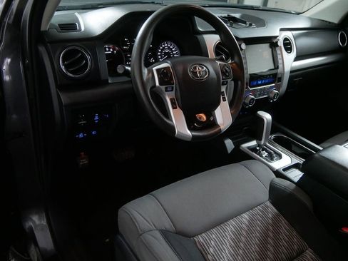 Used 2020 Toyota Tundra SR5 w/ TRD Off-Road Package AWD/4WD image 15