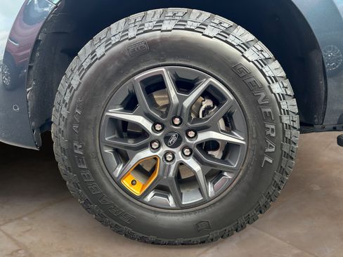 Used 2025 Ford Expedition Tremor image 27