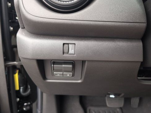 New 2026 Chevrolet Colorado Trail Boss AWD/4WD image 26