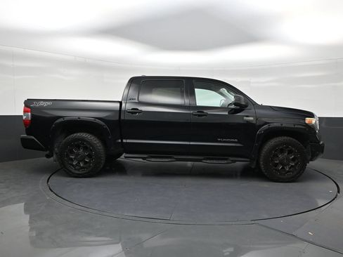 Used 2020 Toyota Tundra SR5 w/ SR5 Leather Package AWD/4WD image 6