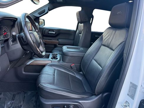 Used 2019 Chevrolet Silverado 1500 High Country image 9