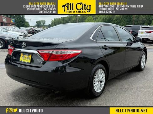 Used 2016 Toyota Camry LE FWD image 7