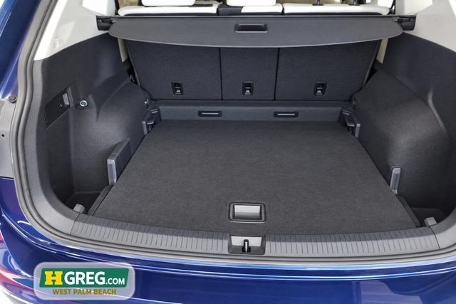 Used 2021 Volkswagen Tiguan SE AWD/4WD image 15