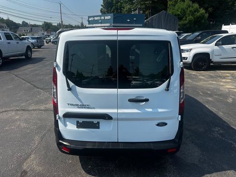 Used 2019 Ford Transit Connect XL FWD image 4
