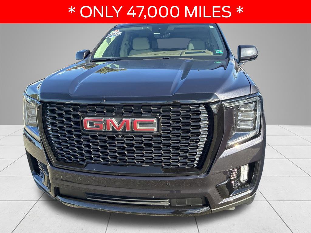 Used 2024 GMC Yukon Denali w/ Advanced Technology Package AWD/4WD image 2