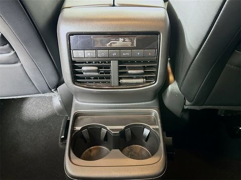 Used 2023 MAZDA CX-9 Touring image 31