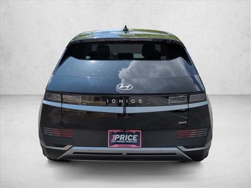 Used 2024 Hyundai Ioniq 5 SEL AWD/4WD image 6