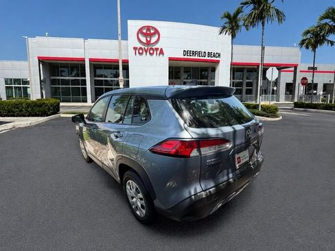 Used 2023 Toyota Corolla Cross L FWD image 6