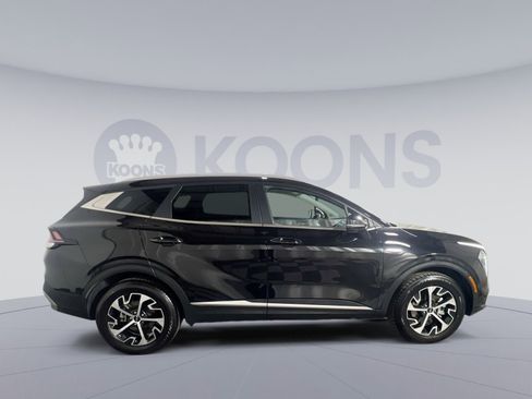 Used 2023 Kia Sportage EX image 8