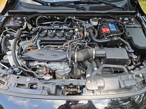 Certified 2024 Honda Civic Touring image 29