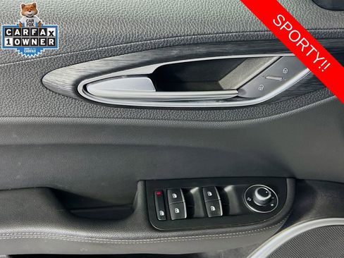 Used 2020 Alfa Romeo Giulia RWD image 10